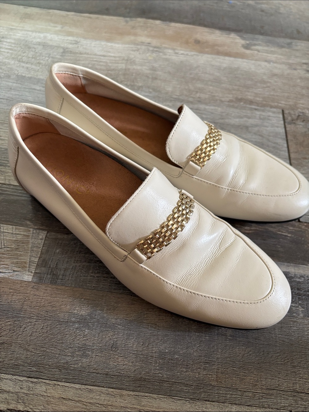 Vionic Cream Ballet Flats with Black Soles